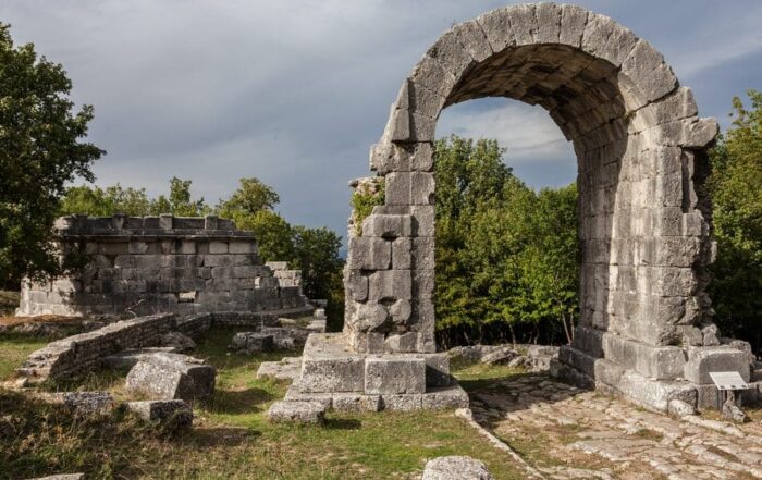 Arco San Damiano - Carsulae (Tr)
